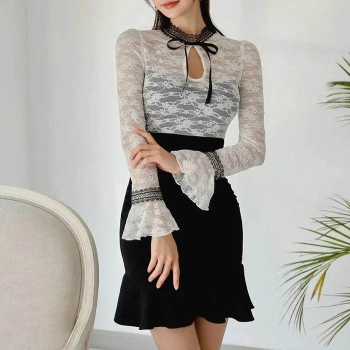 樂天商城 - レース切り替えモノトーンワンピース レディース レース ミニスカート丈 旅行 お出かけ デート リボン おしゃれ 大人っぽい ふりふり お嬢様 高見え 高級感 透け感 露出少なめ 3サイズ 上品