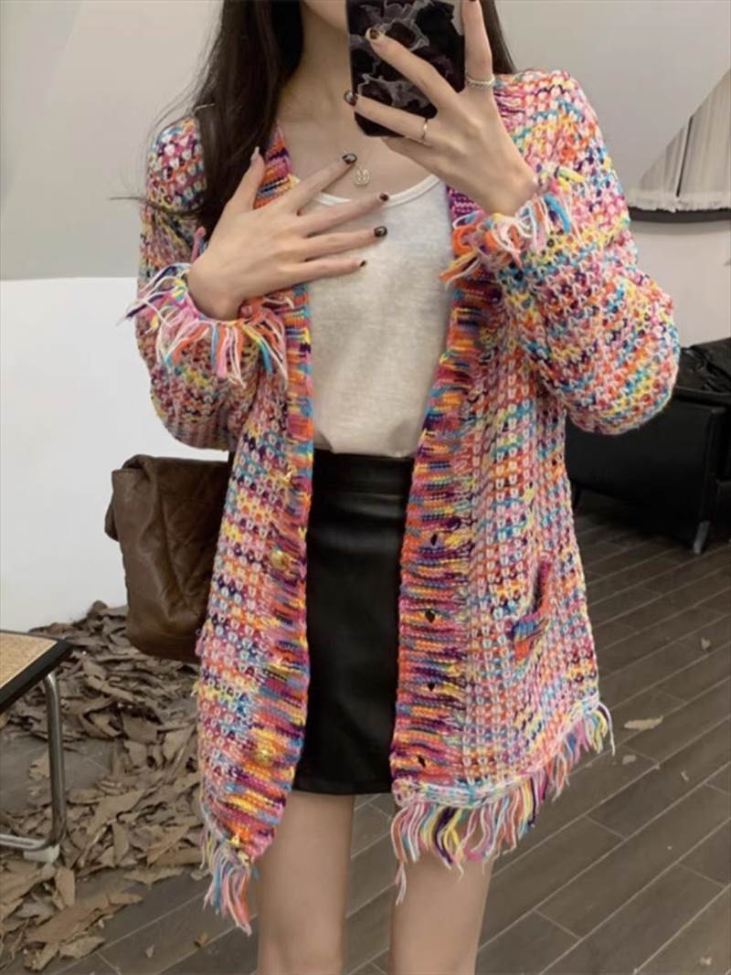 トップス カーディガン 上着 レディース 長袖 萌袖 Vネック ストレート 前開き ボタン 配色 ニット かわいい 大人可愛い カジュアル 上品 おしゃれ エスニック エキゾチック こなれ感 ラフ ルーズ 主役級 存在感 抜け感 キュート ベーシック カントリー ナチュラル