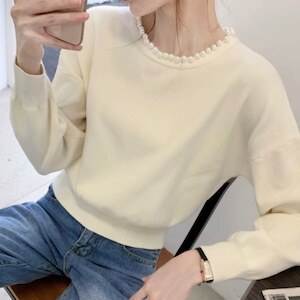 乐天商城 - パールネックレスセーター 2color セーター 長袖 襟なし ストレート レディース かわいい 大人可愛い きれいめ 上品 おしゃれ かっこいい こなれ感 個性的 エレガント 都会的 ナチュラル オフィス ビジネス OL 通勤 学生 学校 デート お出かけ お泊まり