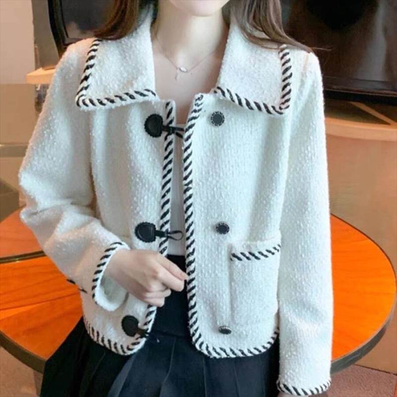 アウター ジャケット 上着 ミディアム丈 袖あり 長袖 襟あり ポケット 前開き ウール かわいい 大人可愛い きれいめ シンプル カジュアル 上品 おしゃれ お洒落 大人女子 キュート ガーリー エレガント フォーマル 無地 春 秋 入学式 入園式 卒業式 卒園式 20代 30代