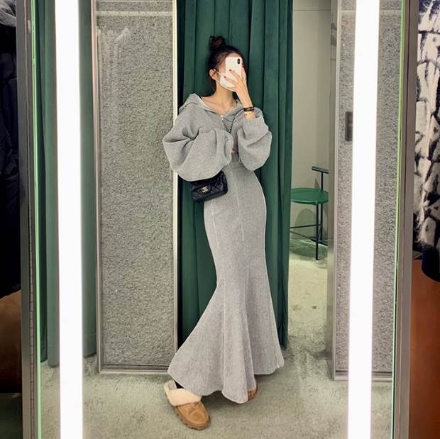 ニットパーカースカートセットアップ...