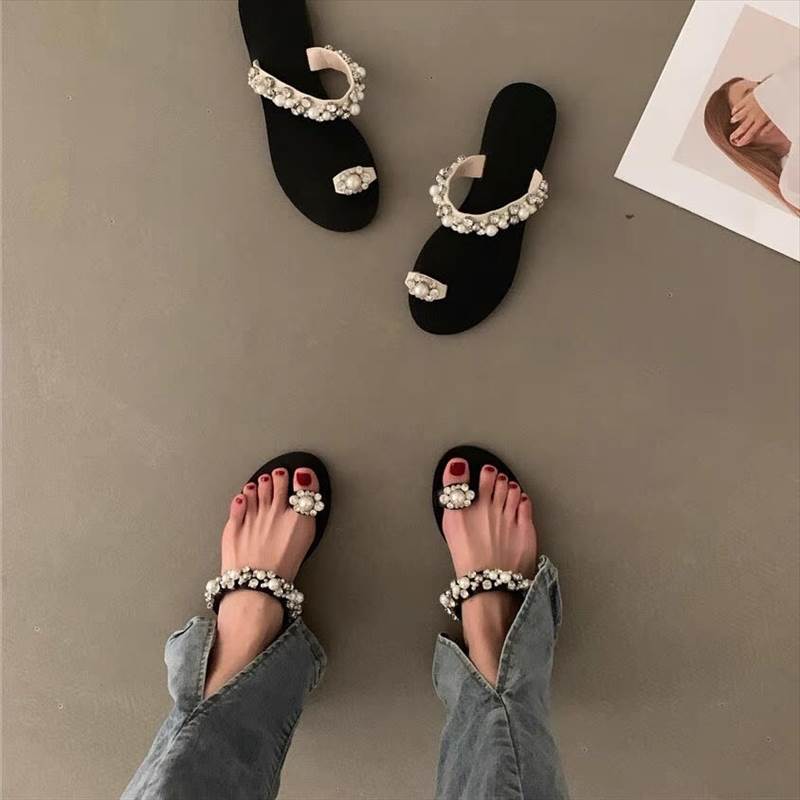 レディース サンダル ぺたんこシューズ パール ビジュー かわいい 大人可愛い きれいめ カジュアル 上品 おしゃれ エレガント ラブリー キュート ラフ こなれ感 とろみ感 抜け感 夏 デート お出かけ 旅行 海 プール 普段使い