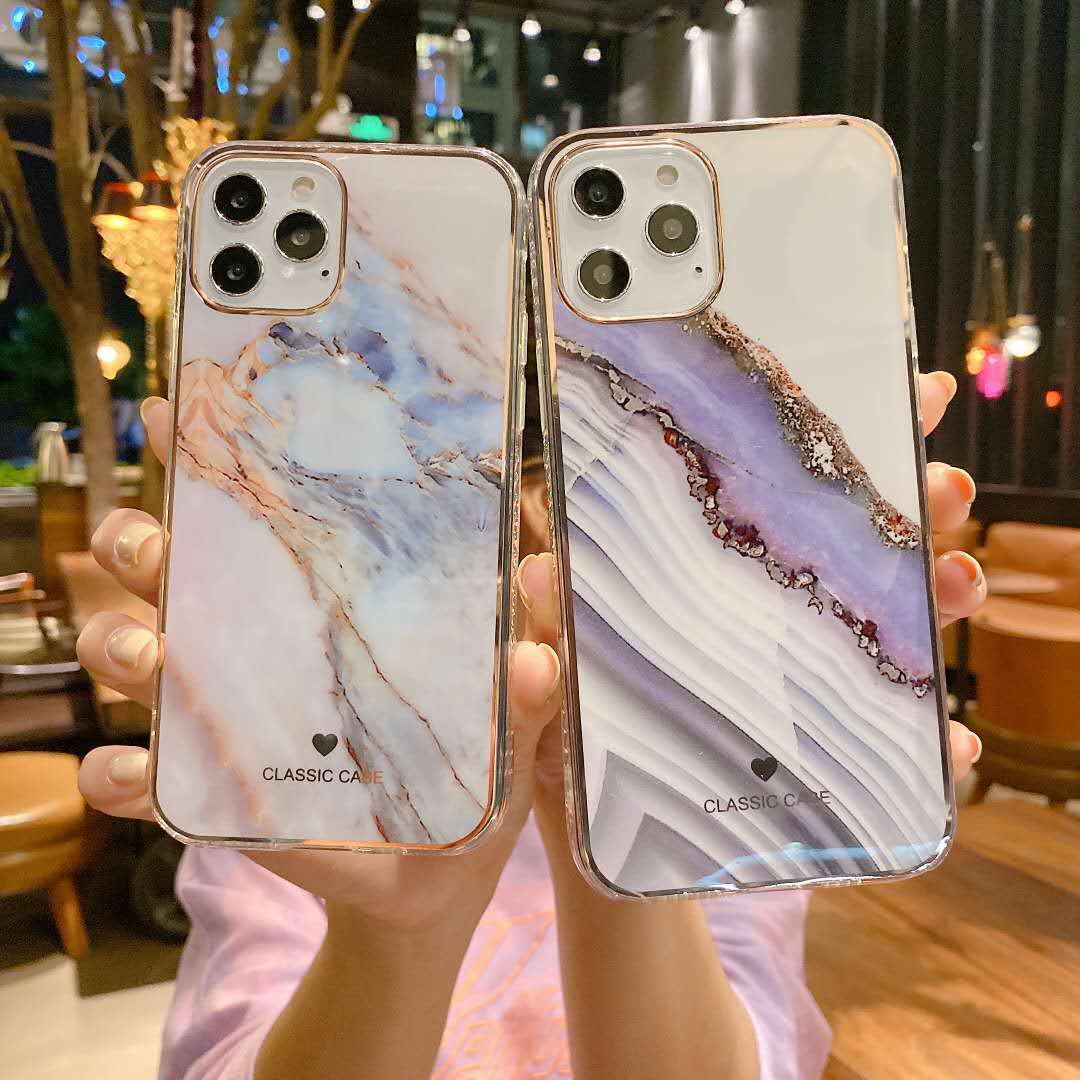 iPhone13のケースはiPhone12と一緒なの?プチプラでもかわいいおすすめスマホカバー5選 | 宇野あゆみ | G-Ranking+ iPhone13のケースはiPhone12と一緒なの?プチプラでもかわいいおすすめスマホカバー5選 | 宇野あゆみ | G-Ranking+