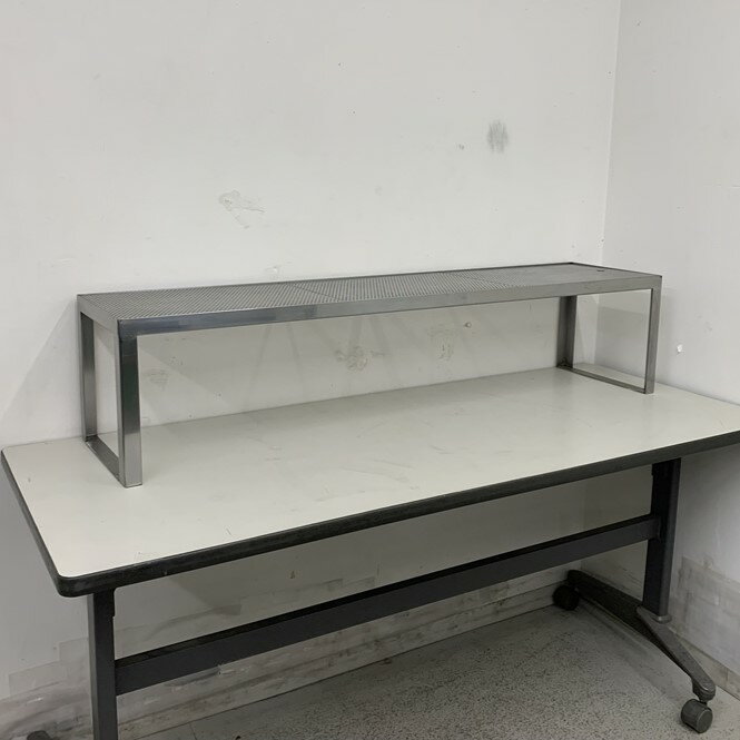 乐天商城 - 【値下げ】【中古】 A08509 上乗せ式水切り台 ステンレス上棚 W1260 x D295 x H285 mm　【業務用】【厨房用】【車上渡し又は営業所止め】