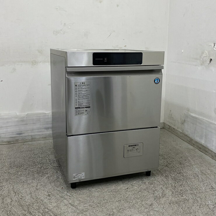 商品詳細画像【中古】 A10000 食器洗浄機 アンダーカウンタータイプ ホシザキ JWE-400TUC3 2026年製 3相200V 幅60cm 【店舗用】【厨房用】【保証有】【家財おまかせ便】◆商品詳細◆&nbsp;◆商品名:食器洗浄機 アンダーカウンタータイプ&nbsp;◆メーカー：ホシザキ&nbsp;◆型式：JWE-400TUC3&nbsp;◆電源：3相200V 　50/60Hz　消費電力：555/555W（最大4.575/4.575kW）&nbsp;◆ガス種：-&nbsp;◆サイズ：W600 x D600 x H820 mm&nbsp;◆年式：2026年製&nbsp;◆程度：【中古】&nbsp;◆重量： 59 kg&nbsp;◆備考：『アンダーカウンタータイプ、カウンター下などを有効活用する省スペースのコンパクトタイプ。』←メーカーサイトより引用、　3相200V、　貯湯タンク内蔵型、　必要給湯温度 (標準時間モード)：約60℃以上 [給湯器] 10号 ※こちらの商品は作業効率上、給湯器との併用をおすすめします、　洗浄ラック1個あり、　キズあり★《注意！》3相200V、電源違いでの返品交換はできませんので、ご注文前に必ずご使用場所の電源をご確認下さい。◆家財便は屋内や店内でのお渡しが可能です。(搬入口の寸法や段差の高さ等により搬入不可の場合もございます)時間帯指定可能エリアがございますご注文前にお問い合わせ下さい。配達指定日がご注文から2週間以降のお客様は『ご注文前』にお問い合わせ下さい。弊社の商品をご検討されているお客様へトラブル防止の為、下記の【荷受けの注意事項】を必ずお読み下さい。&nbsp;◆付属品は画像に写っているものが全てです。&nbsp;◆保証：1ヵ月間保証保証内容に関しましては下記の「返品について＞こちら＞キャンセル・返品について」をご確認ください。&nbsp;◆受渡方法・発送ランク：「 yc ランク 」受渡方法、配送料金は商品ページの最下部にてご確認願います。&nbsp;