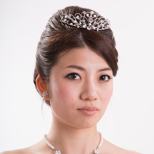ティアラ 日本製 ハート スワロフスキー使用 花嫁 ウェディング ブライダル 結婚式【あす楽対応】国産 ティアラ 日本製 ハート スワロフスキー使用 花嫁 ウェディング ブライダル 結婚式【あす楽対応】国産