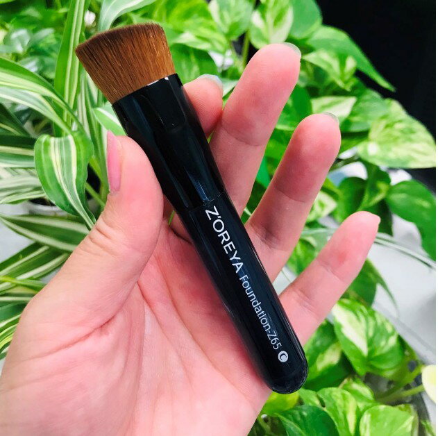 化粧筆 メイクブラシ リキッドファンデーション用ブラシ BBS-Z65