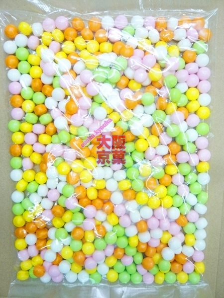【レビュを書いて　メール便送料無料】 　複数アイテム同封不可　大阪京菓ZRおかし企画　500gかたくないカラーラムネ〔1099円〕×1袋　＋税