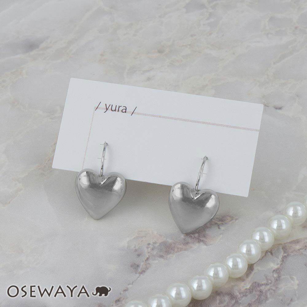 【20％OFFクーポン配布中】【送料無料】ピアス yura Que le bonheur t'arrive ニッケルフリー ハート フックピアス | OSEWAYA アクセサリー レディース 女性 大人 プレゼント ギフト 結婚式 誕生日 おしゃれ オシャレ かわいい 可愛い シンプル