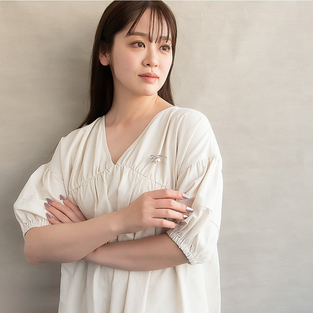 OSEWAYAのブローチ ステンレス メタル ノット リボン パール ピンタイプ | OSEWAYA アクセサリー レディース 女性 大人 プレゼント ギフト 結婚式 誕生日 おしゃれ オシャレ かわいい 可愛い｜アングル2