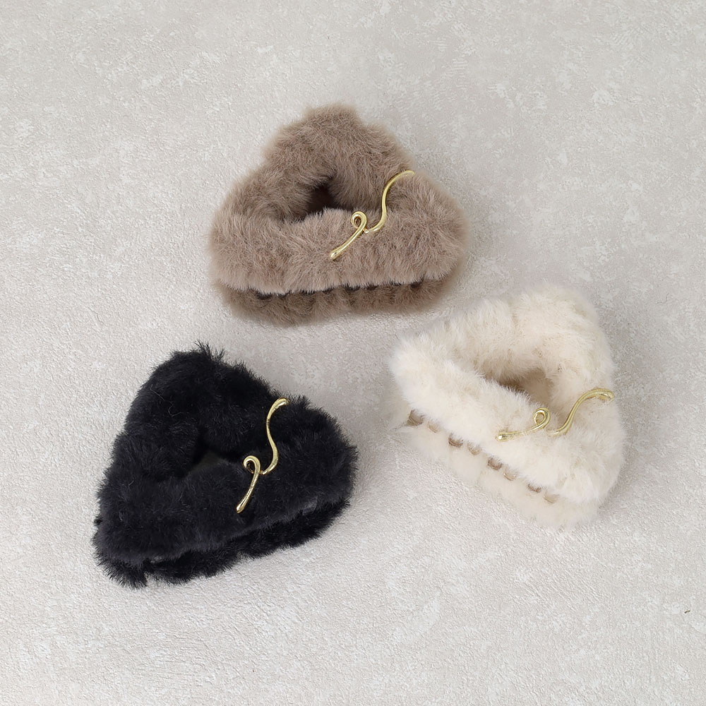 12/4限定2時間30％OFF ヘアクリップ 三角形 エコファー メタル バンスクリップ | OSEWAYA ヘアアクセサリー ヘアアクセ レディース 女性 大人 プレゼント ギフト 結婚式 カジュアル おしゃれ オシャレ かわいい 可愛い