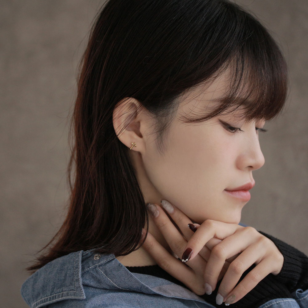 ピアス 十字架 クロス ステンレス サージカルステンレスポスト スタッドピアス | OSEWAYA アクセサリー レディース 金属アレルギー 女性 大人 プレゼント オシャレ かわいい