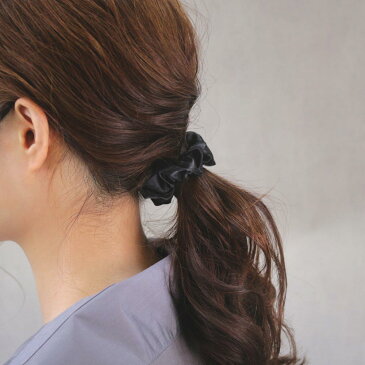 シュシュ シンプル サテン ヘアゴム ヘアポニー | ヘアアクセサリー ヘアアクセ レディース 女性 大人 プレゼント ギフト 結婚式 カジュアル おしゃれ オシャレ かわいい 可愛い シンプル 20代 30代 40代 50代