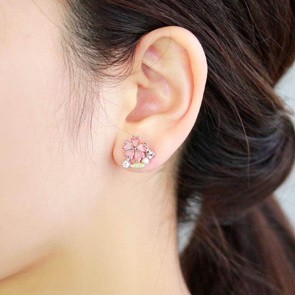 【送料無料】ピアス ニッケルフリー 桜 葉 パール ストーン ワイヤーフラワー ポストピアス | アクセサリー レディース 女性 大人 プレゼント ギフト 結婚式 誕生日 おしゃれ オシャレ かわいい 可愛い シンプル