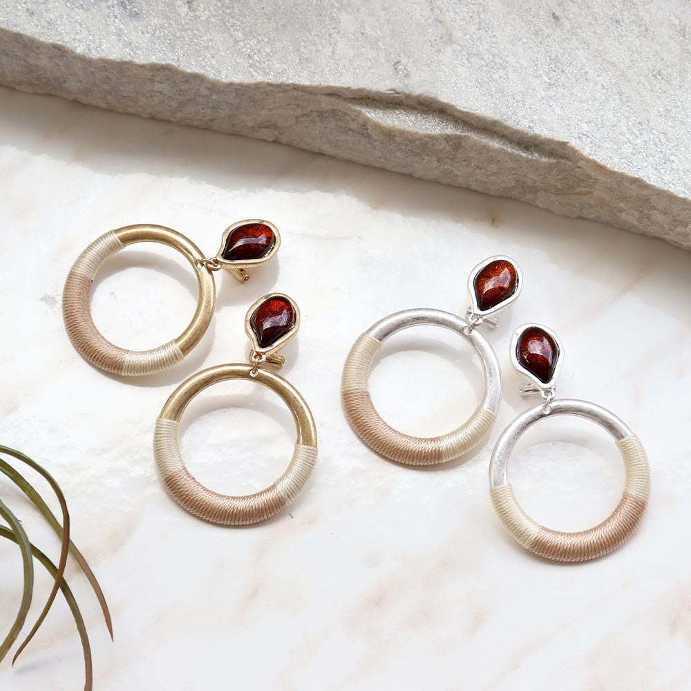 【送料無料】イヤリング ニッケルフリー サークル コイル メタル アクリル クリップイヤリング | アクセサリー レディース 女性 大人 プレゼント ギフト 結婚式 誕生日 おしゃれ オシャレ かわいい 可愛い シンプル 20代 30代 40代 50代