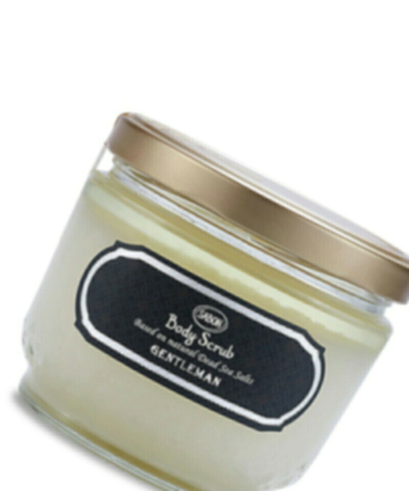 商品詳細 ブランド名SABON（SABON） 商品名ボディスクラブ　ジェントルマン 内容量600g／ボディウォッシュ 商品説明肌と心がときめく新感覚ボディスクラブ。死海の塩のスクラブで古い角質を穏やかに取り除き、死海のミネラルと美容成分が角質まで浸透し、肌表面を植物性オイルがラップのように包み込むことで“ととのえ”ます。 商品区分化粧品
