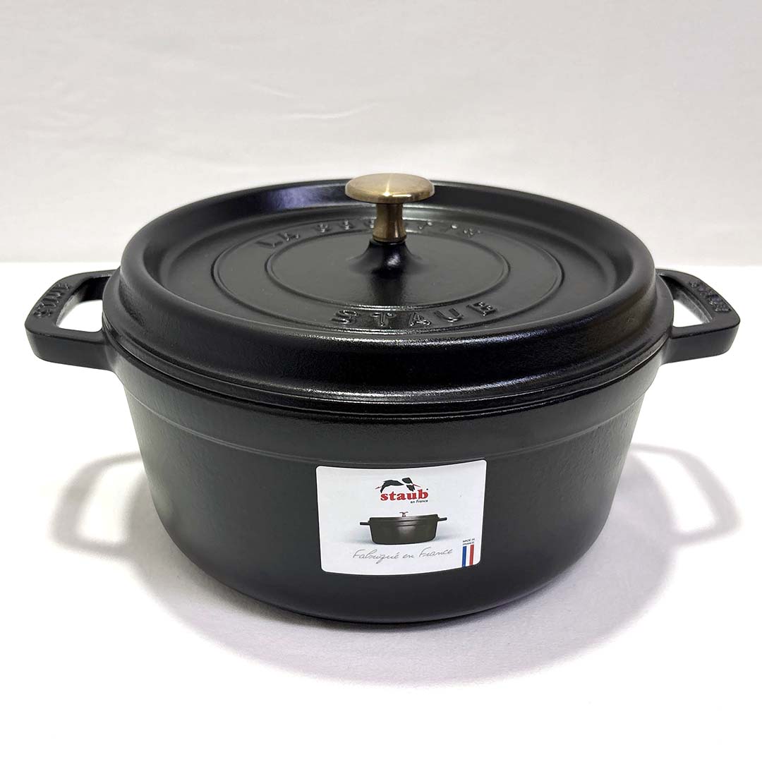 樂天商城 - 【新古品】 【モデルルーム展示品】 staub(ストウブ) ピコ・ココット 24cm ラウンド ブラック(マットブラック) 鋳鉄 傷有り 【Z0330-02】