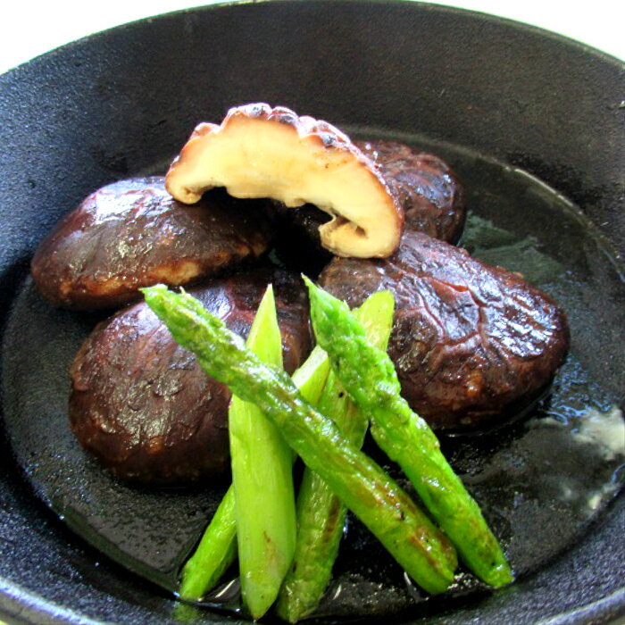 大分県産原木乾しいたけ 『肉厚しいたけ 70g』 osk-shiitake-10000087 大分県椎茸農業協同組合 サンプル画像3