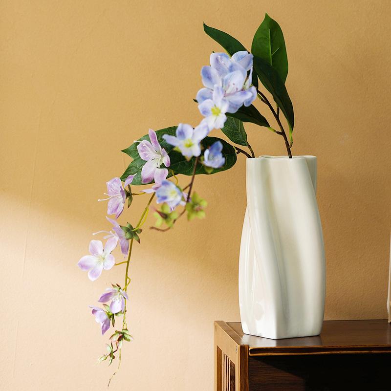Crystal Products - 花瓶 ミルクホワイト 陶器 現代シンプル インテリア 飾り物 リビング 手作り 上釉加工 クリームカラー クラシックブラック レトロレッド 淡ブルー ヴィンテージブラウン マットブラウン カーキ マカロン ピンク ミッドグリーン ビジネスギフト 記念品