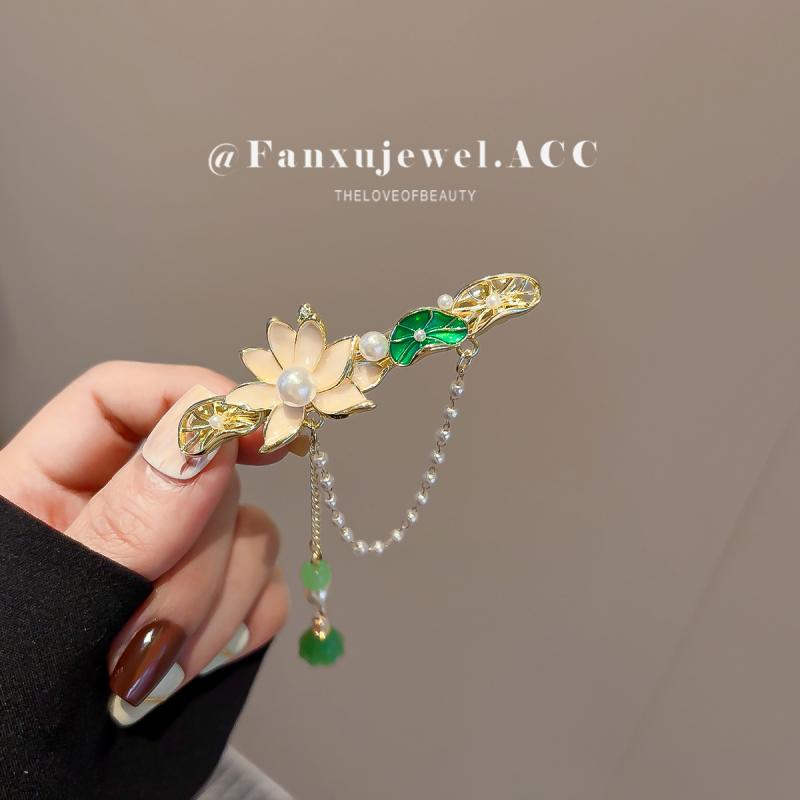 女性用 ヘアクリップ 花 流蘇 髪飾り 合金 ヘアアクセサリー サイドクリップ バレ...
