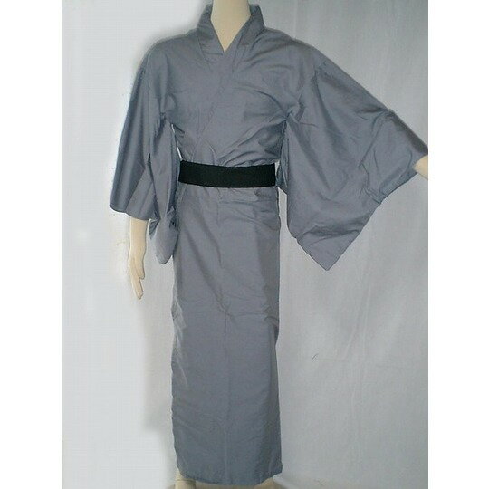 ◆詳細◆ 内容：着物（グレー）・帯（黒）、素材：ポリエステル65％・コットン35％、洗濯可※初回は色落ち注意 ◆サイズ◆ 大人用、対応身長：160〜175cm、胸囲：100cmまで対応 着丈：145cm、※襟⇔裾までの長さです。 裄丈：61...