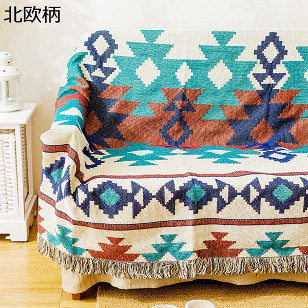 マルチカバー ソファカバー 北欧風 ソファ 大判 両面使える フリンジ付き 90×90CM 幾何柄 正方形 長方形 1人掛け 2人掛け 3人掛け おしゃれ 洗える オールシーズン キズ防止 犬猫対策 毛布 ペットカバー 保護カバー