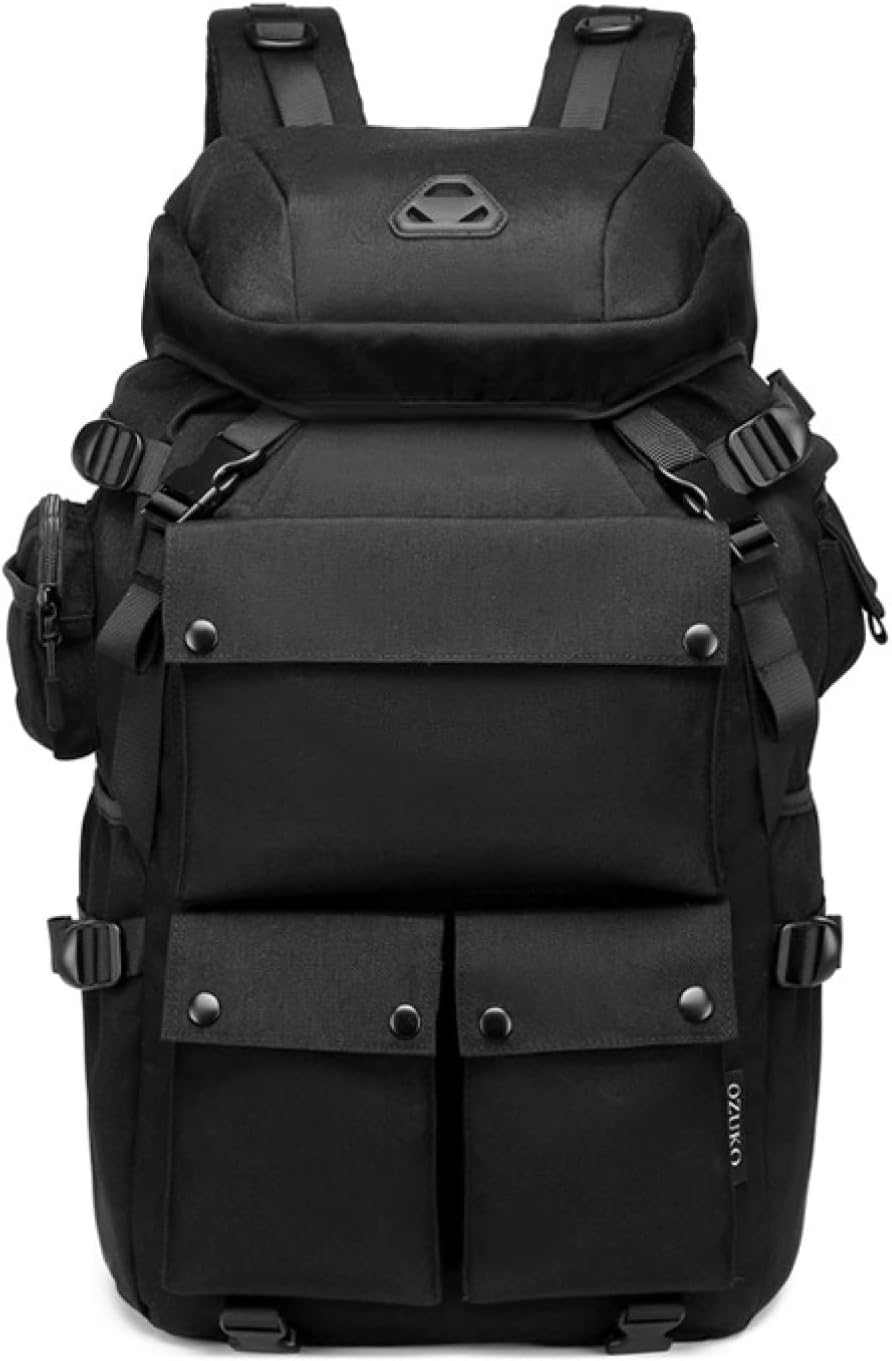 　　　 ◆◇◆売れている秘密◆◇◆ 【バッグ仕様】：収納可能サイズ：35L、サイズ：54cm×34cm×22cm、重さ：1500g、素材：オックスフォード。収納力抜群、最大15.6インチPC、Pad、A4サイズの書類や着替え、サングラス、帽子など必要なアイテムを、まとめて収納。男女兼用の登山バッグ。 【防水性と耐久性】：登山バックパックは高品質のリップストップオックスフォード生地で作られており、耐水性、破れにくく、傷防止、耐摩耗性、通気性、防湿性、滑らかで快適です。バックパックに入った水や埃を防ぐことができます。貴重品を大雨から保護し、すべてをドライに保ちます。 【人体工学デザイン】：幅広のS字型ショルダーストラップと通気性のあるスポンジ製の肩掛け部分は人体工学に基づいて設計されており、長時間の持ち運びで疲れないように、体重が体のさまざまな部分に適度に分散されています。また、背中に接触する部分には通気性の高いメッシュスポンジクッション構造を採用することで、歩行時の快適さを高めています。 【通気性と軽量性】：バックパックの内側と肩ベルトの内側に通気性のあるメッシュ生地を採用し、背中と肩の空気の循環を促進し、長時間使っても通気と乾燥を保持し、快適に使用ができます。また、この素材は丈夫なだけでなく、軽いです。重量たった1500g。超軽量素材なので、荷物の量が同じでも、リュック自体が超軽量なだけで肩こりや疲労を大幅に軽減してくれます。 【様々な用途】：このバックパックは登山、トレッキング、ハイキング、キャンプ、サイクリング、海外旅行などアウトドアはもちろん、遠足、合宿、修学旅行や林間学校などの学校行事でも使えます。海水浴、サマースポーツ、釣りなどの海グッズとしても大活躍するバックパック！災害時の防災バッグとして防災グッズを入れるのにも便利です。 　　　◆◇◆注意事項◆◇◆ご覧のモニターの環境、撮影環境により実物と色味が異なって見える場合がございます。湿った状態で他のものと擦り合わせると色が移る恐れがあります。濃色品の洗濯時は、白色、淡色と分けて洗ってください。説明 【商品データ】素材：オックスフォードサイズ：54cm×34cm×22cm収納可能サイズ：35L重さ：1500g【高品質素材】丈夫な高密度オックスフォードを採用しています。縫製がしっかりしていて丈夫であり、耐久性、耐水性に優れている、通気性、柔軟性と速乾性も良い、抗菌作用があり、長期間の使用でも色落ちしにくい。【収納力抜群】最大15.6インチPC、Pad、A4サイズの書類や着替え、サングラス、帽子など必要なアイテムを、まとめて収納。キャンプや登山道具、旅行なら3〜5泊分の荷物が余裕で入り、タウンユースだけでなく、非常時持ち出し用の防災リュックとしても十分ご活用いただけます。【特徴】1.丈夫で軽量、撥水性の高密度オックスフォードを素材に使用して、摩擦に強い、強度がありながらしなやかに体にフィットする柔らかさもあります。2.バッグ内側と肩ベルトの内側に通気性のあるメッシュ生地を採用し、背中と肩の空気の循環を促進し、長時間使っても通気と乾燥を保持し、快適に使用ができます。3.引っ張りや摩擦に強い、伸び縮みがなく、大切な荷物を守りたいから、防水性能だけでなく高い耐久性を実現しました。【人体工学デザイン】幅広のS字型ショルダーストラップと通気性のあるスポンジ製の肩掛け部分は人体工学に基づいて設計されており、長時間の持ち運びで疲れないように、体重が体のさまざまな部分に適度に分散されています。また、背中に接触する部分には通気性の高いメッシュスポンジクッション構造を採用することで、歩行時の快適さを高めています。【適用範囲】この登山リュックはあなたの旅に良い選択です。ハイキング、ウォーキング、旅行、大学、学校、週末の休暇、時折の旅行、ジム、毎日の仕事に最適です。ユニセックス向けにデザインされた、若い学生や年配の観光客、女性や男性が適しています。キャンプ用リュックサック、ランドセル、カジュアルデイパック、ハイキングバックパックとしてお持ちいただけます。【ご注意】1.ご購入前に、仕様をよくご確認ください。2.光撮影やディスプレイによって、実際の商品の色やサイズとウェブサイトの色やサイズが若干異なる場合があるかもしれませんので、ご了承ください。