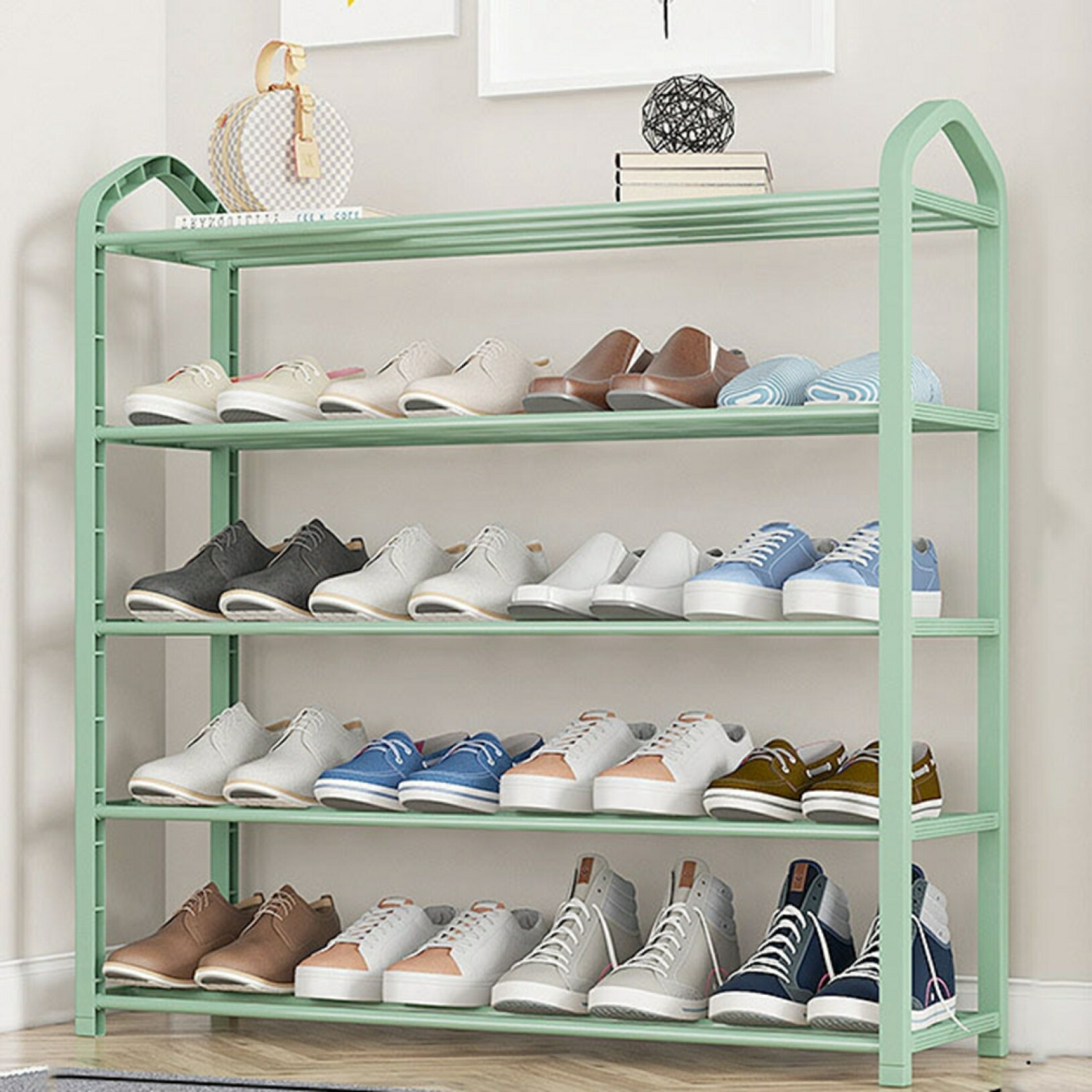 　　　 ◆◇◆売れている秘密◆◇◆ 【スリム・省スペース】この縦長なシューズラックは専門に狭い場所に対応したの設計です。 【軽量・頑丈な作り】靴棚の材質は高品質ポリプロピレン、傷がつきにくく丈夫な材料です。耐摩耗性抜群し、軽くて防水性良いで...