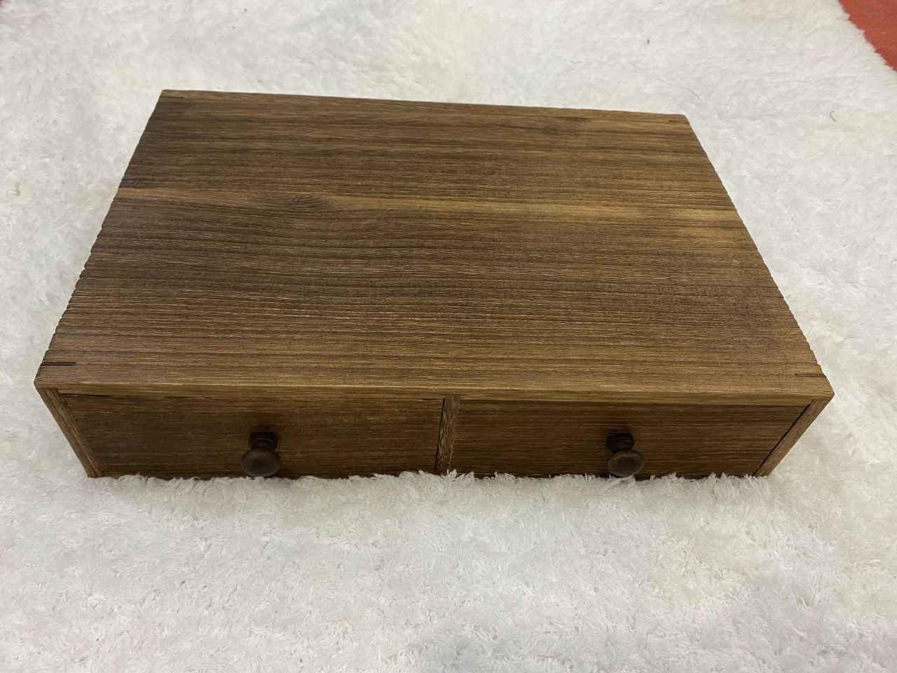 OS STOREの卓上収納ボックス 引き出し 木製 大容量 A35*25*8cm 卓上 チェスト ミニ引き出し小物入れ 小物収納ボックス 多機能 小物収納 化粧品収納 文房具収納 積み重ね可能 レトロ アンティーク ス｜アングル2