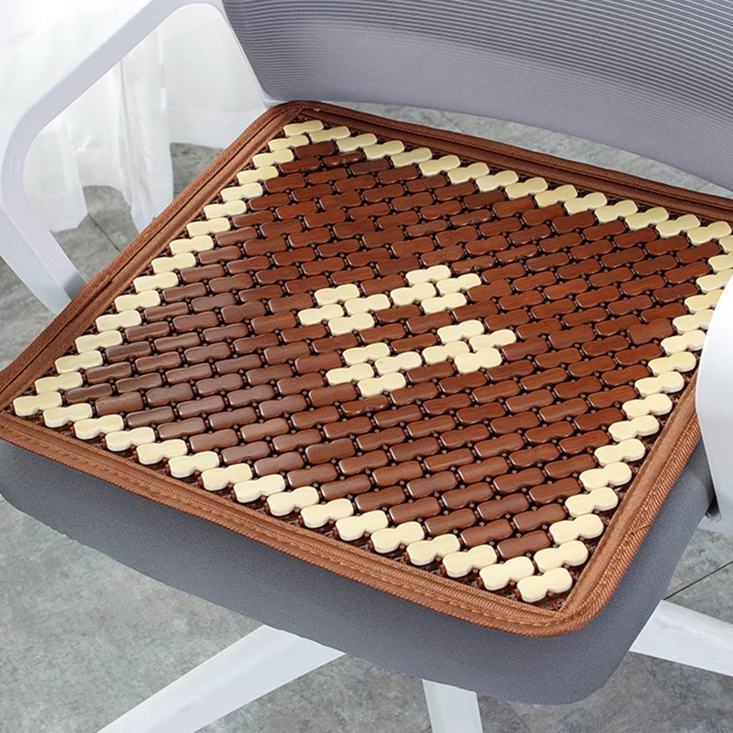 チェアパッド 40*40cm*1 クール 竹マット 竹 座布団 チェアパッド 座面クッション 様式5 夏用 涼感 冷感 快適 涼み 通気性 蒸れない 暑さ対策 座り心地 車用 デスク用 チェア用 椅子