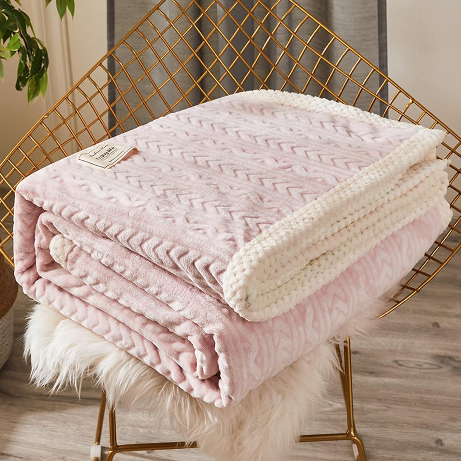 楽天OS STOREブランケット 秋冬用 膝掛け 毛布 超極細繊維 ボリューム感 ボア 二枚合わせ あったか もふもふ 丸洗いok 洗える 静電気防止 防寒 布団用 家庭用 母の日 敬老の日 新生活 アウトドア シングル