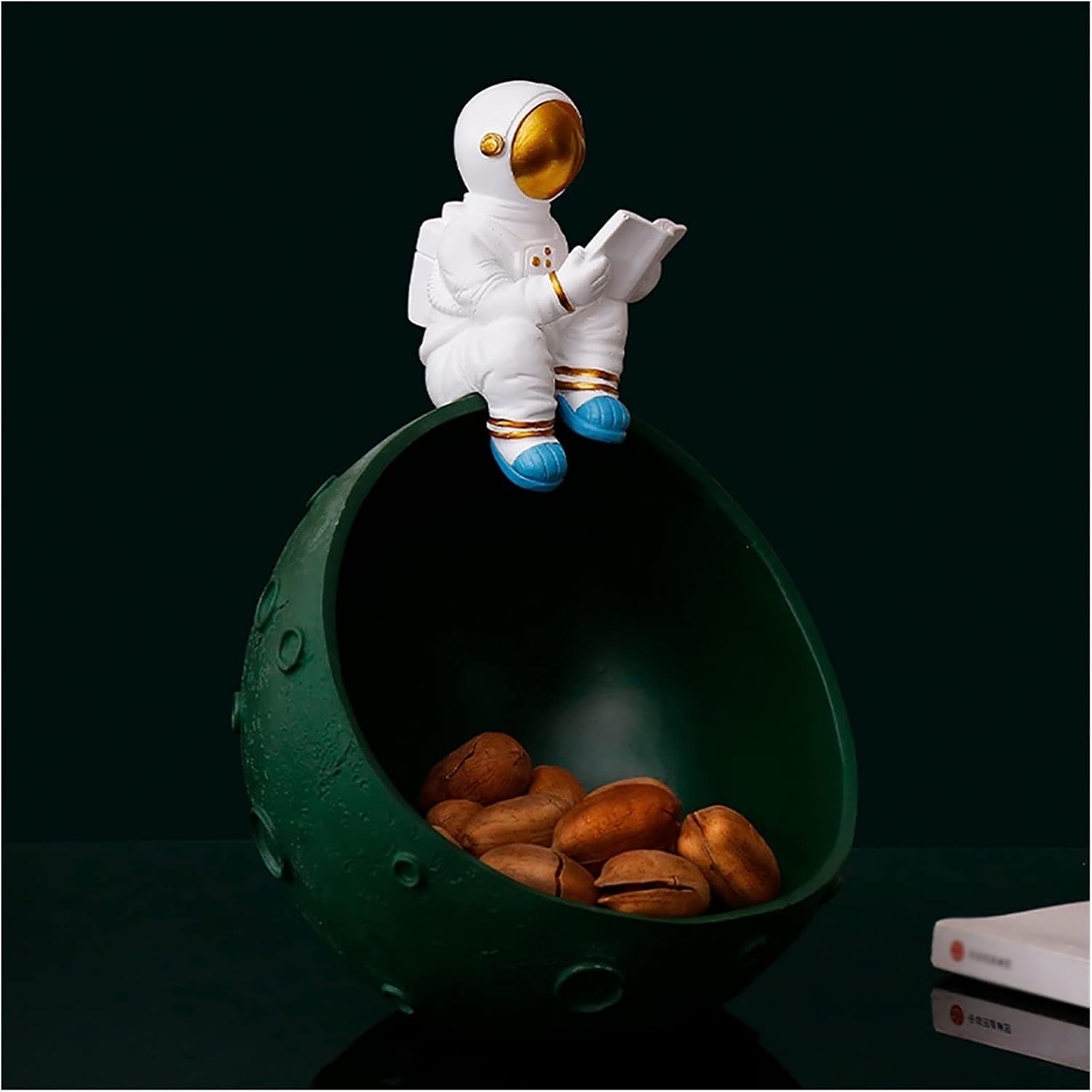 玄関収納 卓上収納 ナイトスタンドオーガナイザー ジュエリー 鍵 腕時計 サングラス 多機能収納 キーボウル 装飾トレイ キャンディボウル 宇宙飛行士像 置物 宇宙飛行士 惑星 キー雑貨ホルダー ジュ