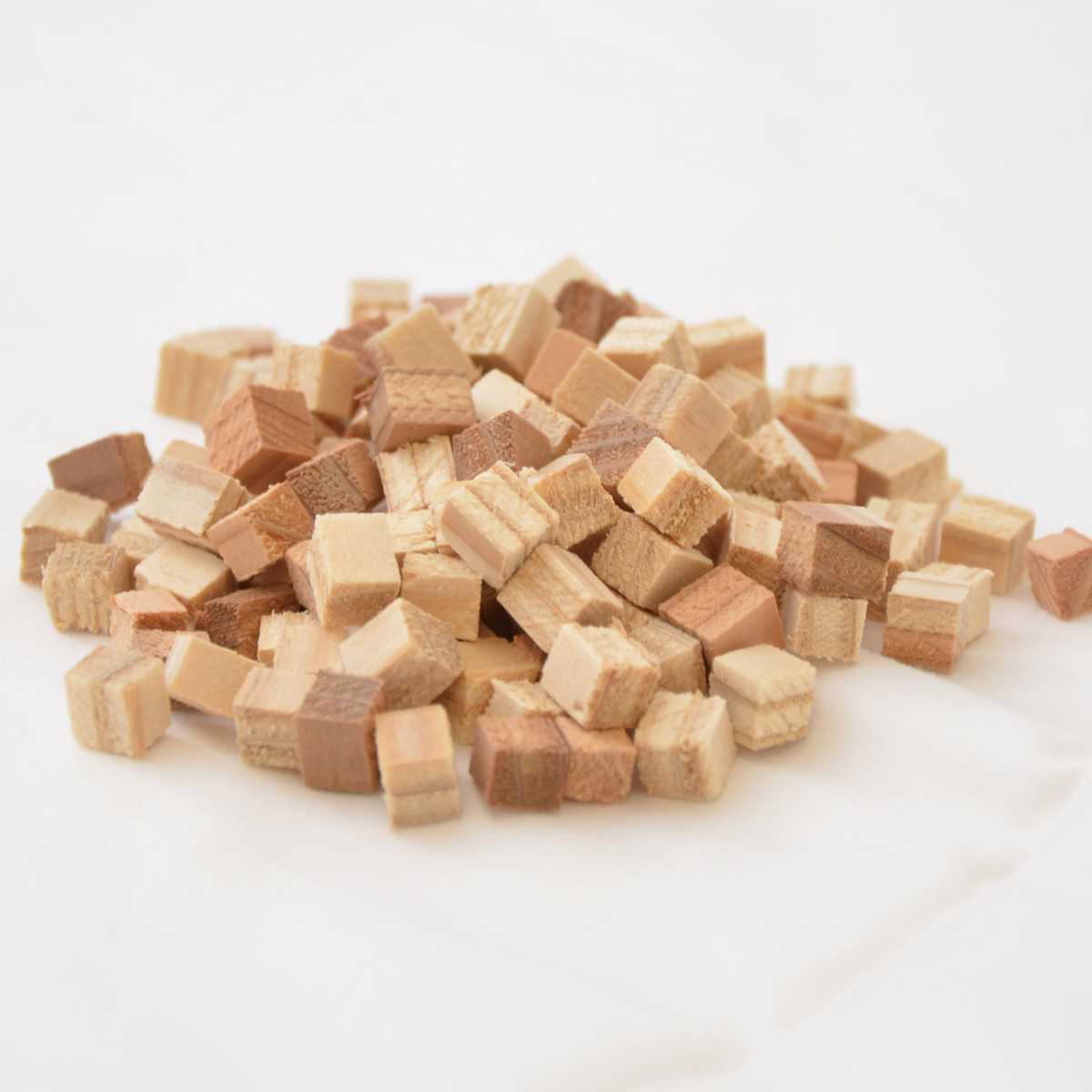 【公式】秋田杉の香枕まくら マクラ 枕 肩こり いびき ストレートネック 横向き 横向き寝 洗える 首 痛み ヘルニア 首こり 頸椎 かため 固め 安眠 杉 自然 おすすめ 日本製 純正 プレゼント