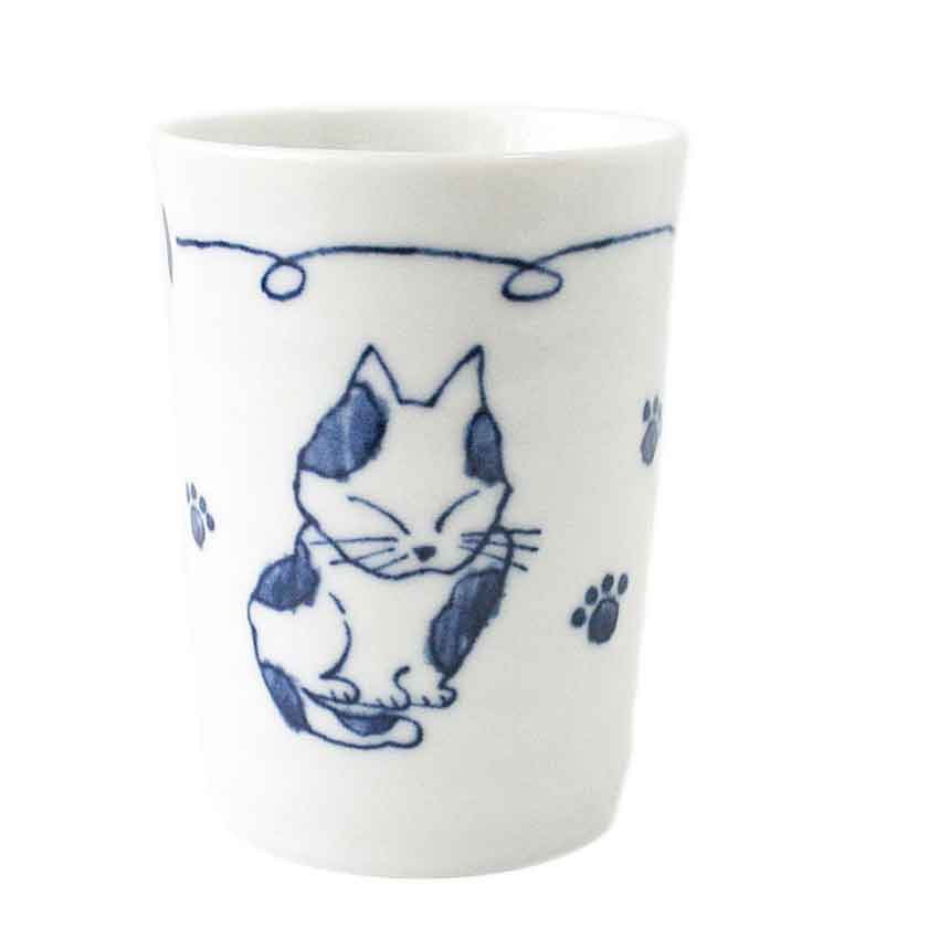 美濃焼　まいにちねこ湯呑　たたずむねこ　ゆのみ/マグ/ギフト/レトロ/ネコ/猫/日本製