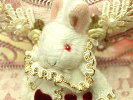 不思議の国のアリストランプウサギぬいぐるみマスコットチャームキーチャームバッグチャーム