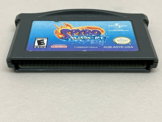 ゲームボーイアドバンス Spyro: Season of Ice/スパイロ：シーズン・オブ・アイス 海外版 ソフトのみ【中古】【007】051