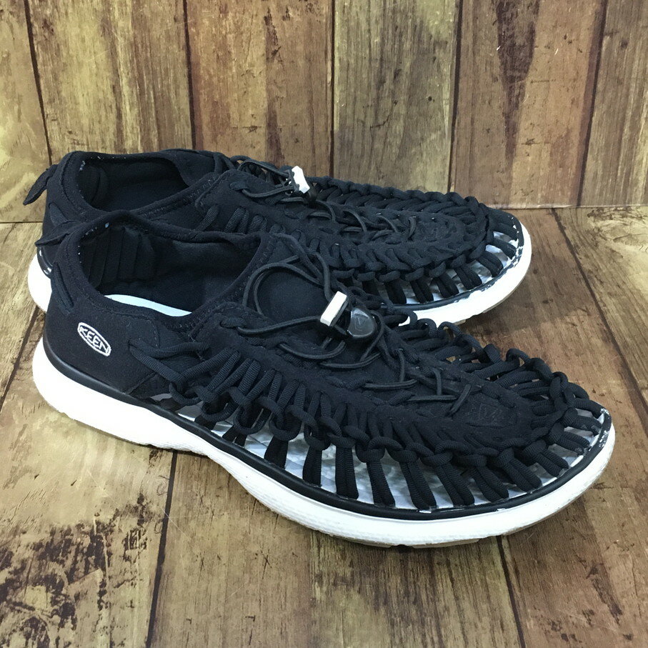 【送料無料】KEEN UNEEK 