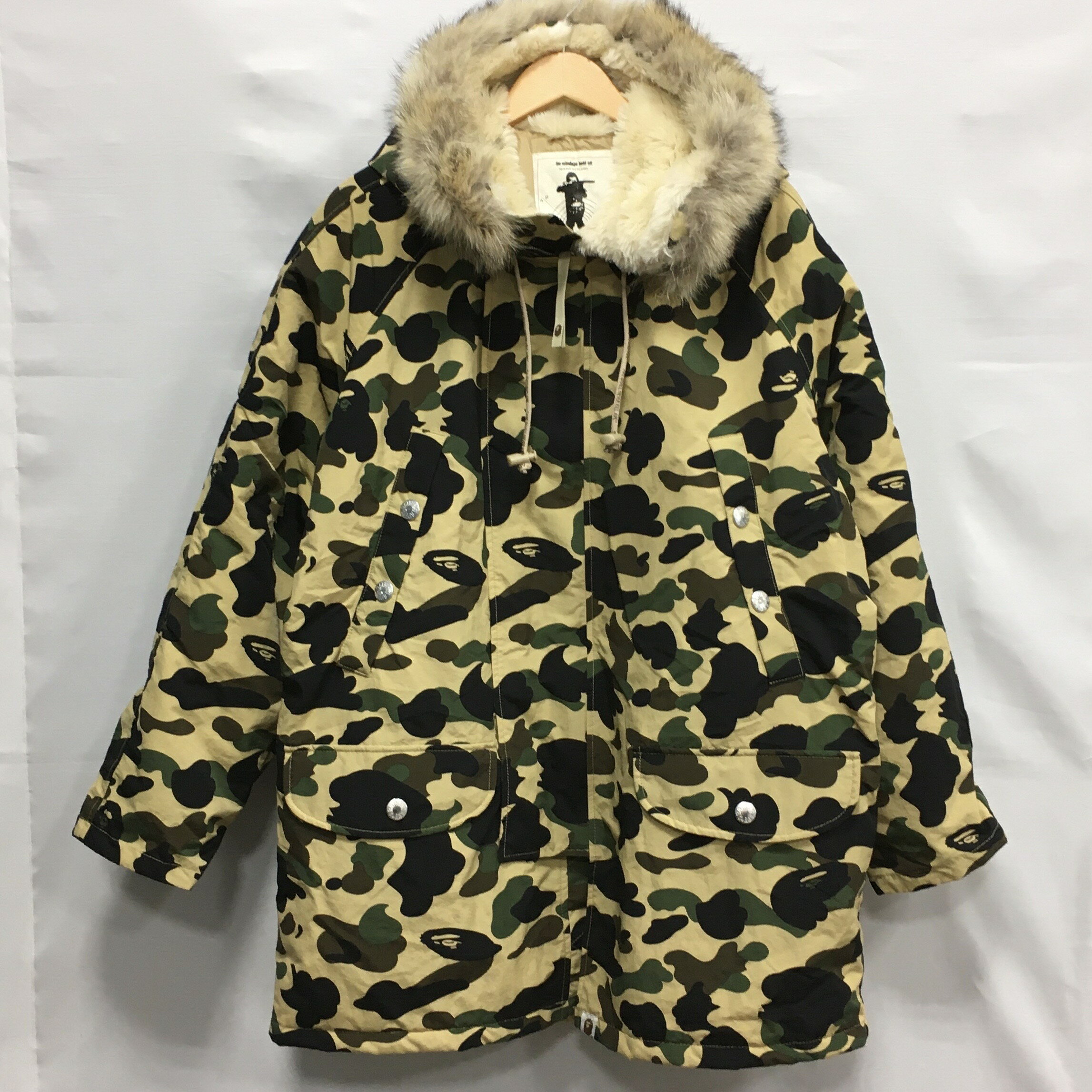 楽天市場】A BATHING APE(柄カモフラージュ・迷彩)(コート 楽天市場】A BATHING APE(柄カモフラージュ・迷彩)(コート