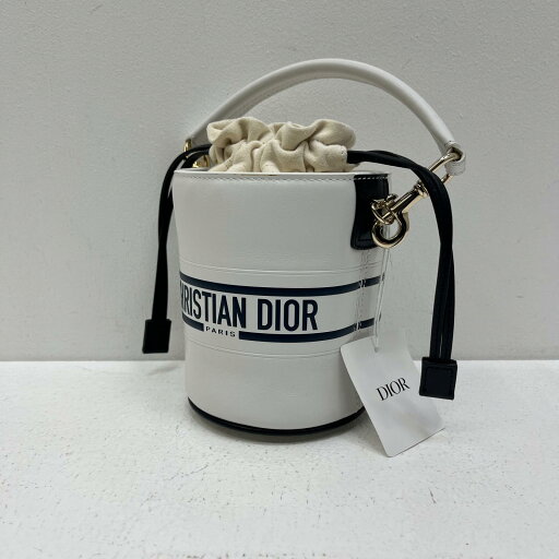 【中古】Christian Dior | クリスチャンディオール ヴァイブマイクロバケット その他バッグ S6250OSGQ【加古川店】 【中古】Christian Dior | クリスチャンディオール ヴァイブマイクロバケット その他バッグ S6250OSGQ【加古川店】