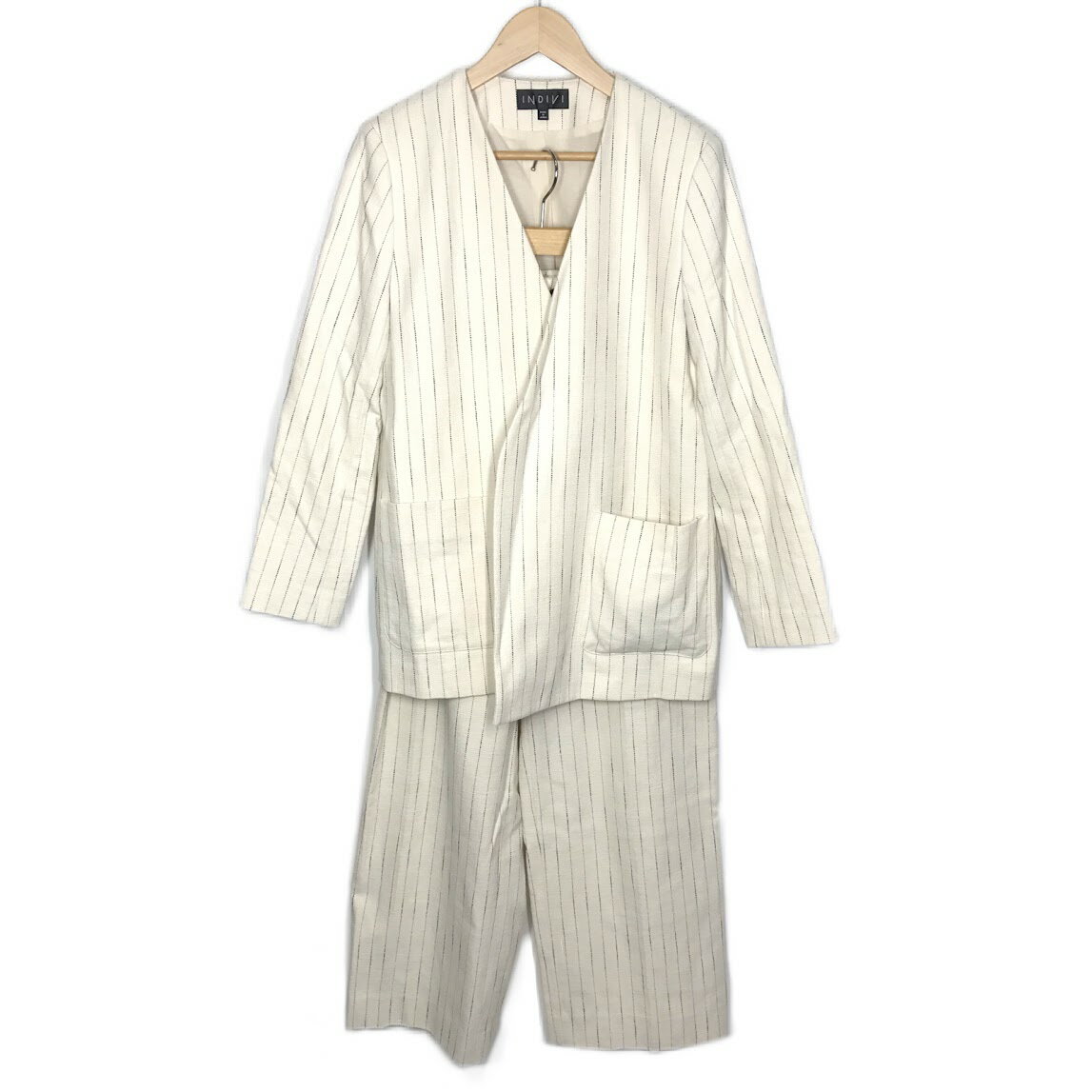 【中古】INDIVI | インディヴィ スラブストライプノーカラージャケット+ワイドパンツ ストライプ柄 セットアップ 127-62024/127-42040 ...