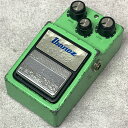 担当者コメントIbanez 1983 TS-9 Tube ScreamerTA7558Pを搭載した83年製※ビス、スナップ交換・スポンジ敷き直し付属品無し■ユーザー登録の可否は未確認となります。■大きく目立つキズのみ個別に撮影しております。■細かい傷や使用感、スレ傷は割愛しております。■中古品のため、写真外にキズが存在する場合がございます。※スペック、詳細などはメーカーHP等をご確認ください。商品状態中古品　キズあり ※状態は画像にてご確認ください。店頭にて買取を行った中古品となります。その他、写真に写りきらないスリ傷等が存在する場合がございます。商品状態は担当者の主観によるものになります。画像と合わせてご確認ください。タイプオーバードライブ型番Ibanez 1983 TS-9 Tube Screamerカラーグリーン系シリアルNo.-付属品-注意事項USED品のためパーツのカスタムがされている場合がございます。ご希望の場合には各部分の拡大画像をメールにてお送りいたします。実店舗での並行販売品のため、在庫更新の遅れにより品切れの場合がございます。品切れの場合にはキャンセル処理をさせていただきますのでご容赦ください。ご不明な点は「商品についての問合わせ」よりお気軽にお申し付けください。