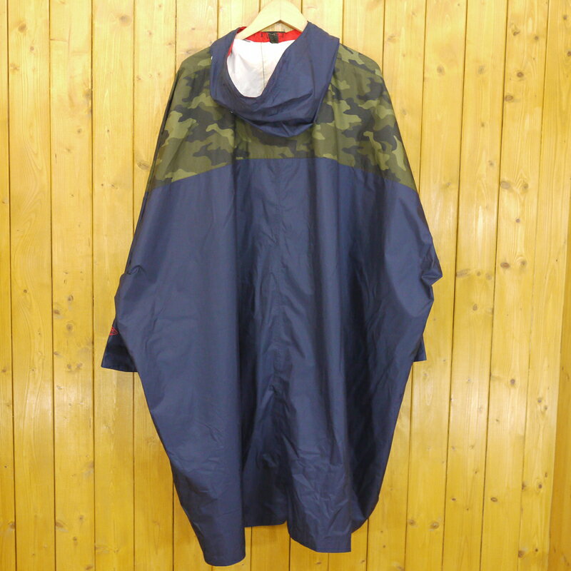 【中古】Columbia×BLUE BLUE/コロンビア×ブルーブルー WOMACK PONCHO　ポンチョ　レインコート　OMNI-TECH サイズ：M カラー：ネイビー×迷彩【f092】