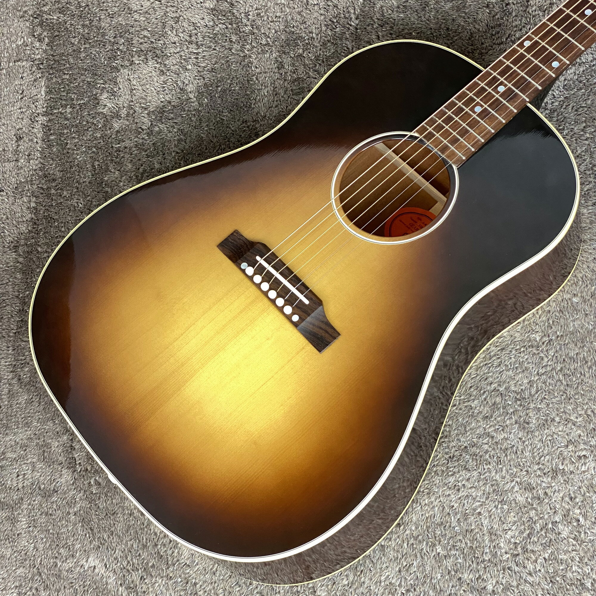 【送料無料】Gibson / J-45 True Vintage【中古】【楽器/アコギ/Gibson/ギブソン/J-45TV/Treu Vintage/トゥルービンテージ/フラッグシップモデル/アディロンダックスプルース/ホンジュラスマホガニー/サーマリーエイジド加工/2015年製】