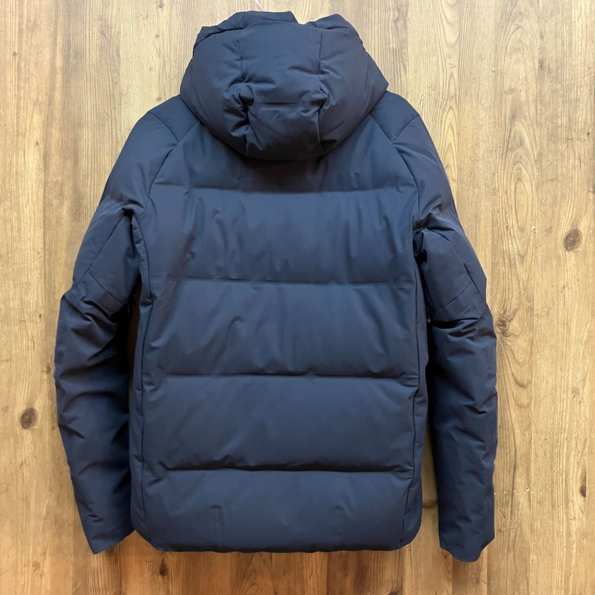 DESCENTE ALLTERRAIN ダウンジャケット DIA3670U　ブラック　サイズL　※中古　【津山店】