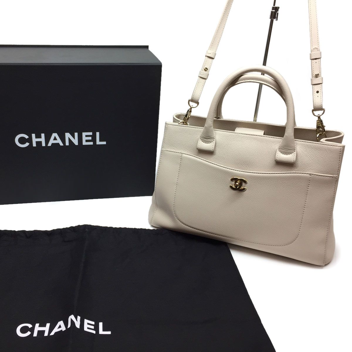 CHANEL　シャネル　ネオエグゼクティブトート　ショルダー　2WAY　※中古　 【津山店】