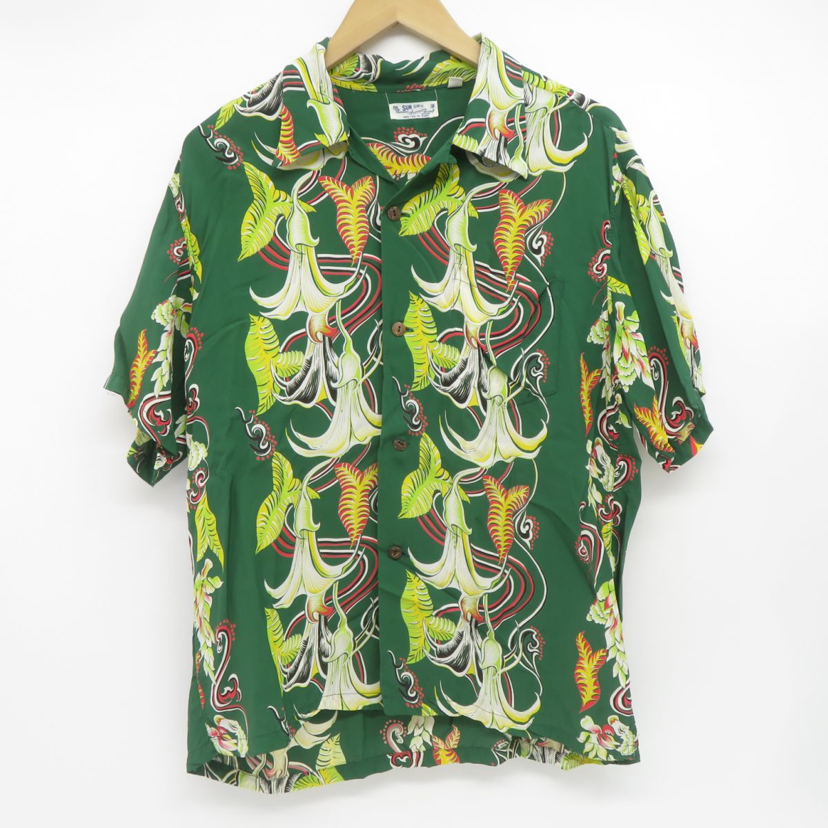 SUN SURF サンサーフ ハワイアンシャツ アロハシャツ SS38562 Lサイズ ※中古