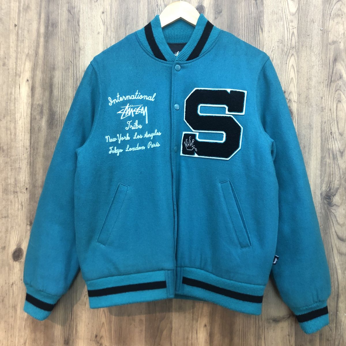 楽天市場】ステューシー スタジャン(コート・ジャケット 楽天市場】ステューシー スタジャン(コート・ジャケット