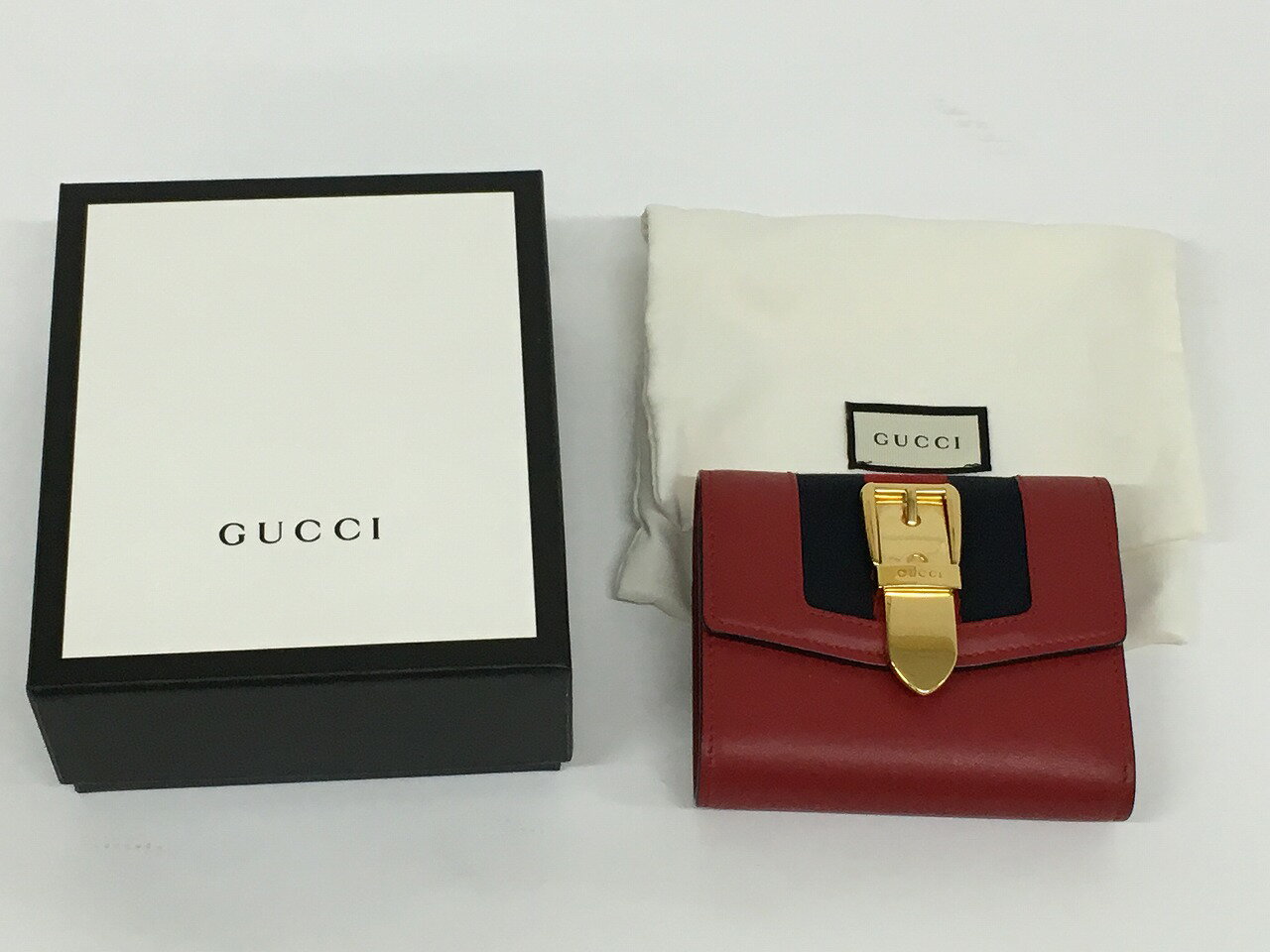 【中古】GUCCI 三つ折り財布 476081 シルヴィ シェリーライン ”グッチ ショートウォレット レッド