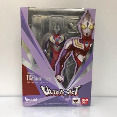 ULTRA-ACT ウルトラマンティガ マルチ