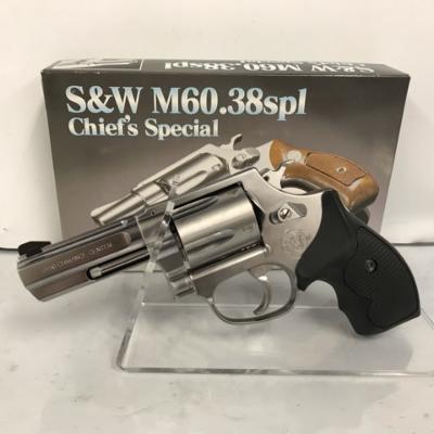 タナカ S W M60.38spl チーフズスペシャル 3インチ シルバー ガスリボルバー 18歳以上【中古】ミリタリー 53MM0902828